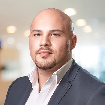 Porträt Kadir Aydin, Microsoft Licensing Professional bei Wiresoft